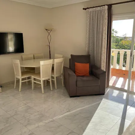 Lägenhet The Palms 2 Bed Duplex With Pool View
